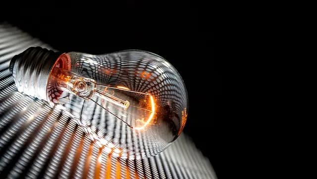 Industrielle Beleuchtung kaufen - Vergleichsleitfaden
